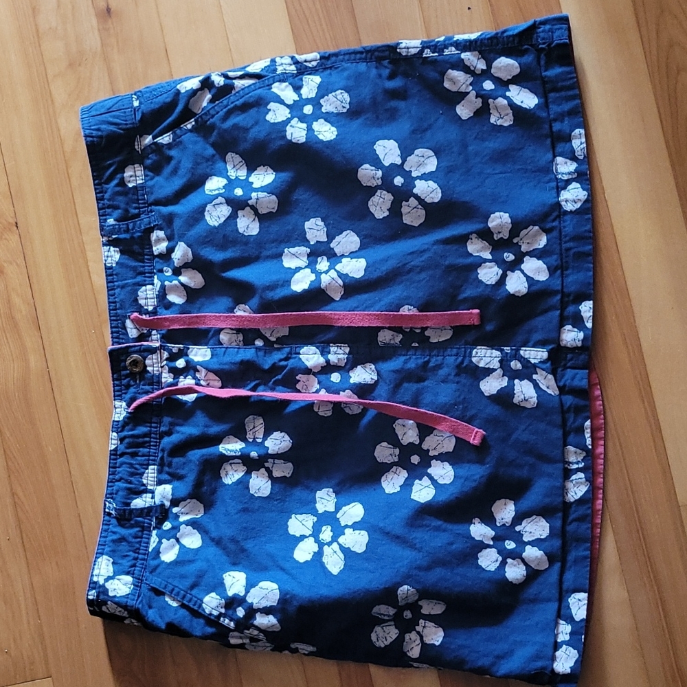 3/$20  Reversible Skirt XL